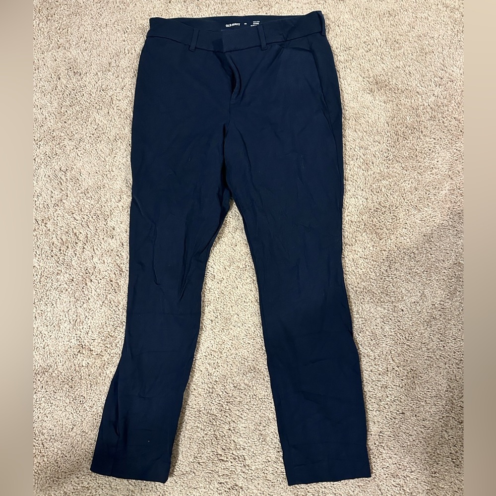 Old Navy Pixie Pant- size 10